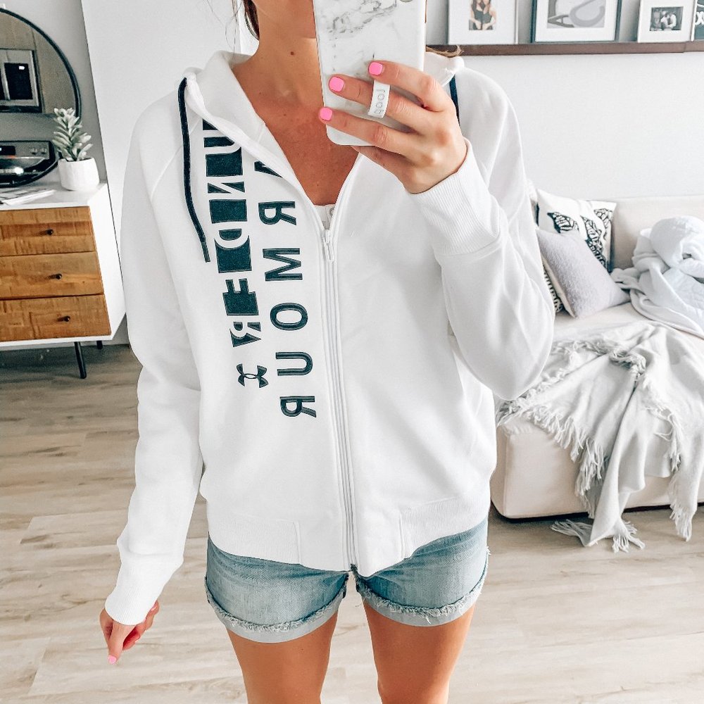 NWT Under Armour Sweatshirt